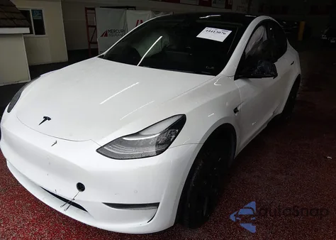 2020 Tesla Model Y Long Range Dual Motor All-Wheel Drive from USA, damaged, VIN 5YJYGDEE6LF053267